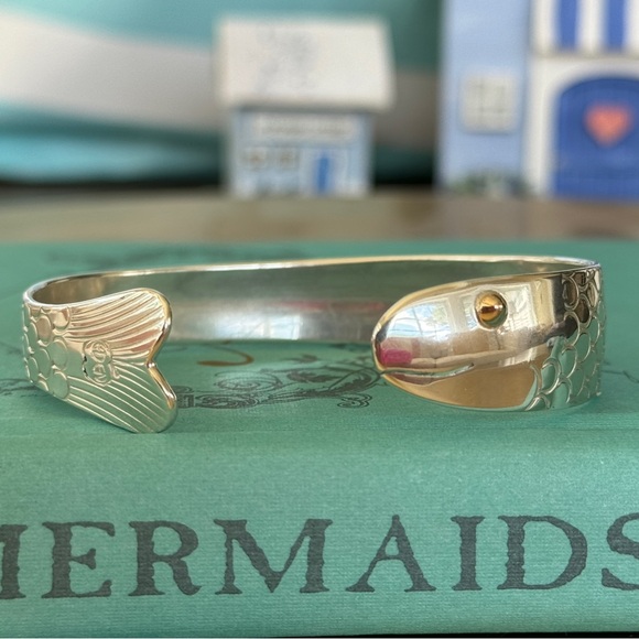 Eden Hand Arts Herring Cuff Bracelet - Picture 1 of 9
